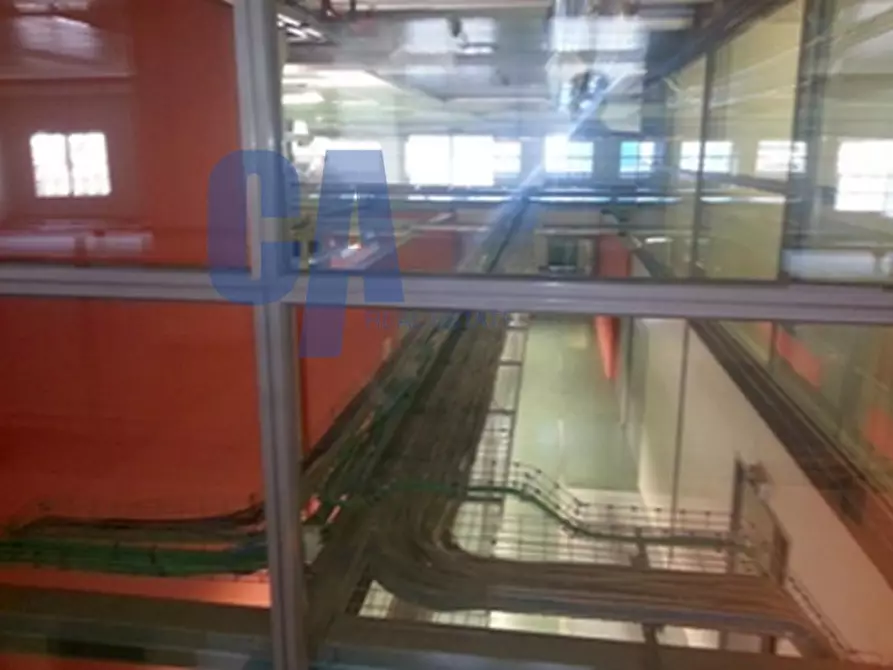 Immagine 20 di Laboratorio in affitto  in VIA CAMPANIA a Monza