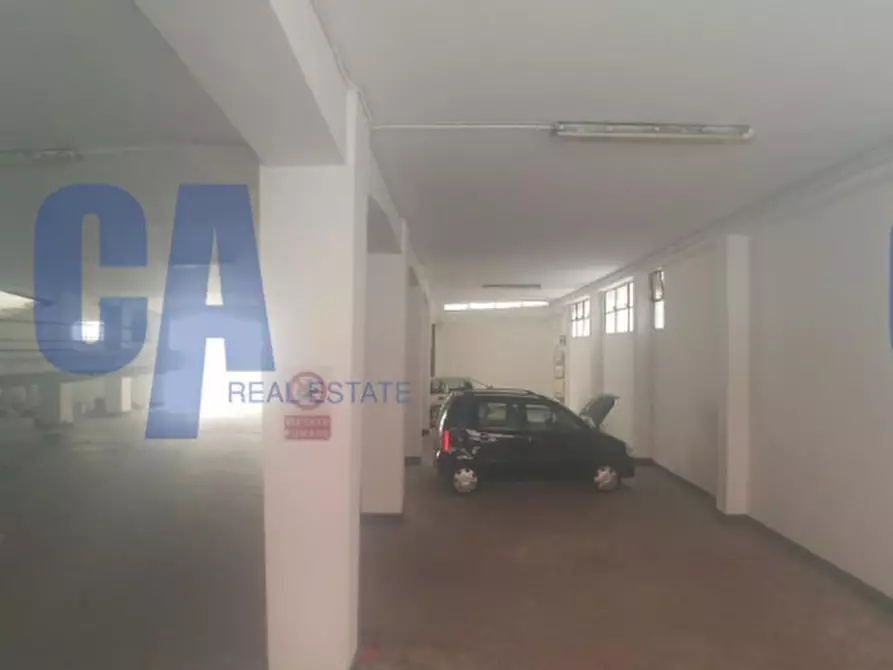 Immagine 2 di Magazzino in affitto  in VIA MICHELINO DA BESOZZO a Milano