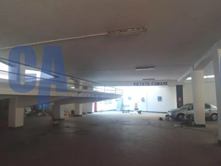 Immagine 3 di Magazzino in affitto  in VIA MICHELINO DA BESOZZO a Milano