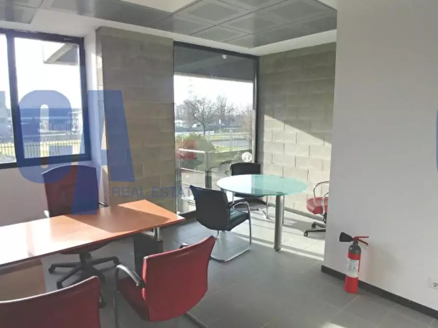 Immagine 4 di Magazzino in affitto  in VIA BINDELERA a Brugherio