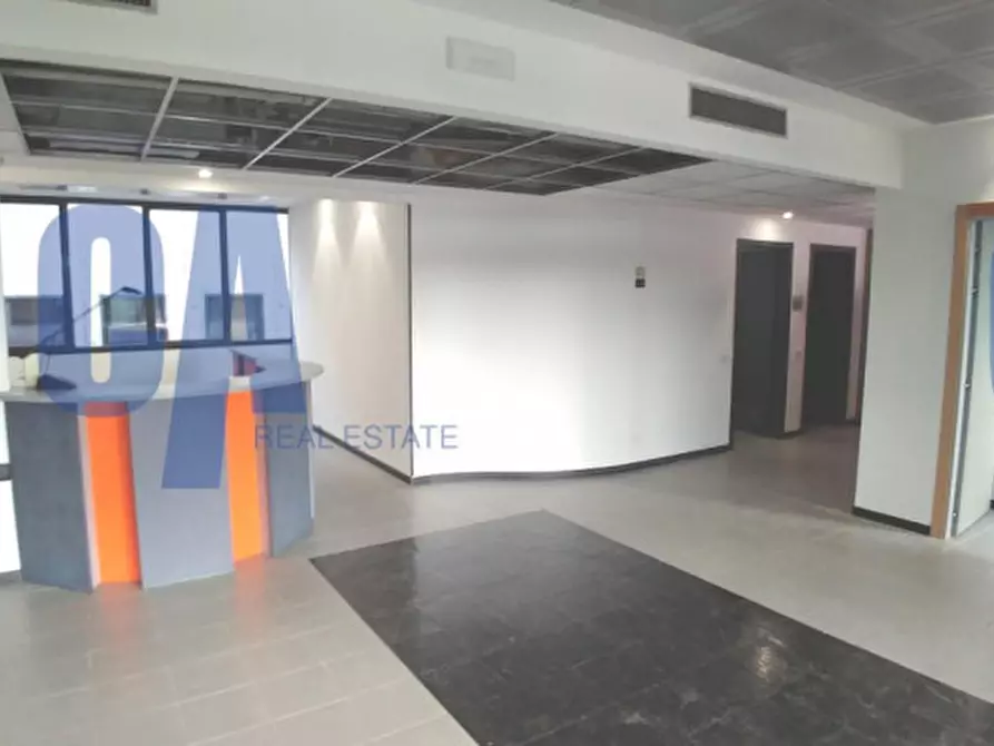 Immagine 11 di Laboratorio in affitto  in VIA BINDELERA a Brugherio