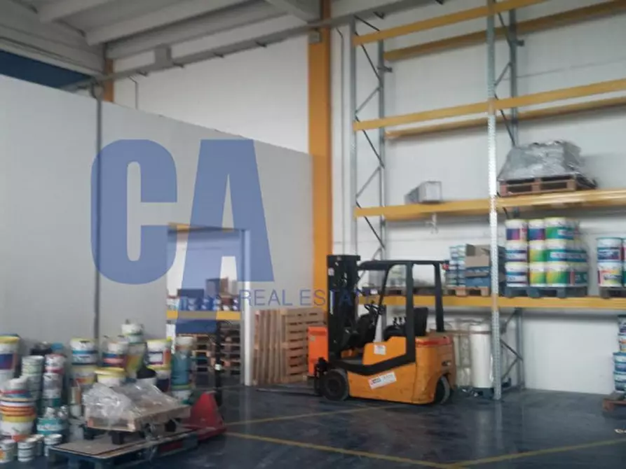 Immagine 14 di Magazzino in vendita  in STRADA PROVINCIALE PROVINCIALE 40 a Siziano