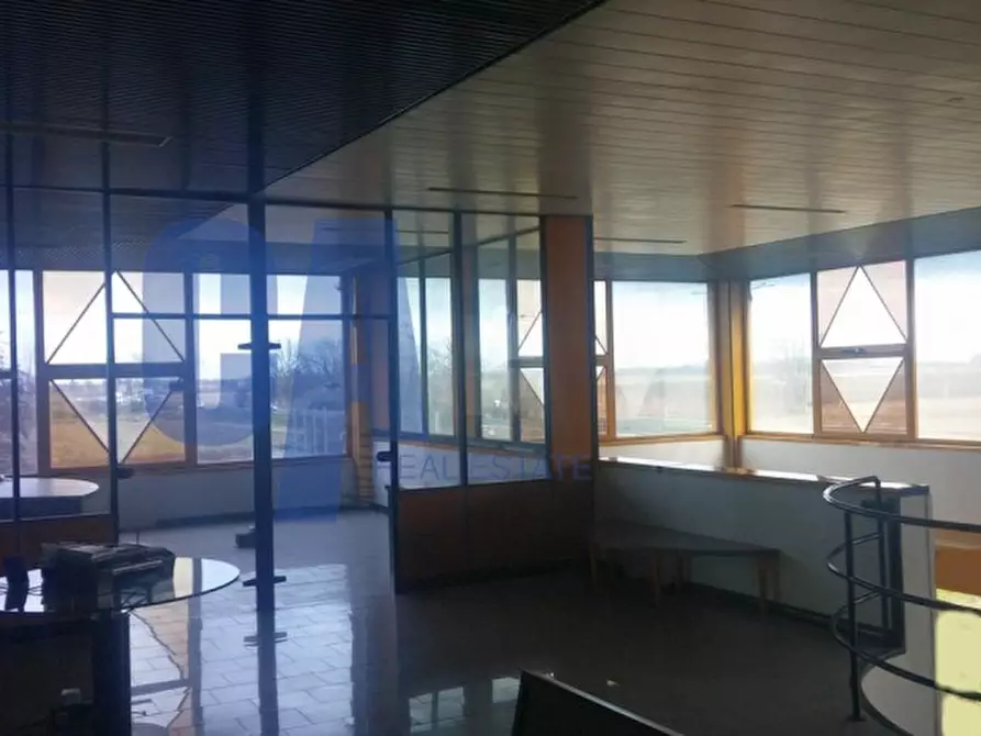 Immagine 18 di Laboratorio in vendita  in STRADA PROVINCIALE PROVINCIALE 40 a Siziano