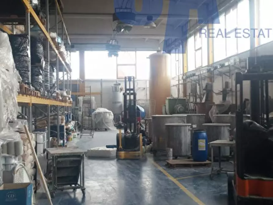 Immagine 13 di Laboratorio in vendita  in STRADA PROVINCIALE PROVINCIALE 40 a Siziano