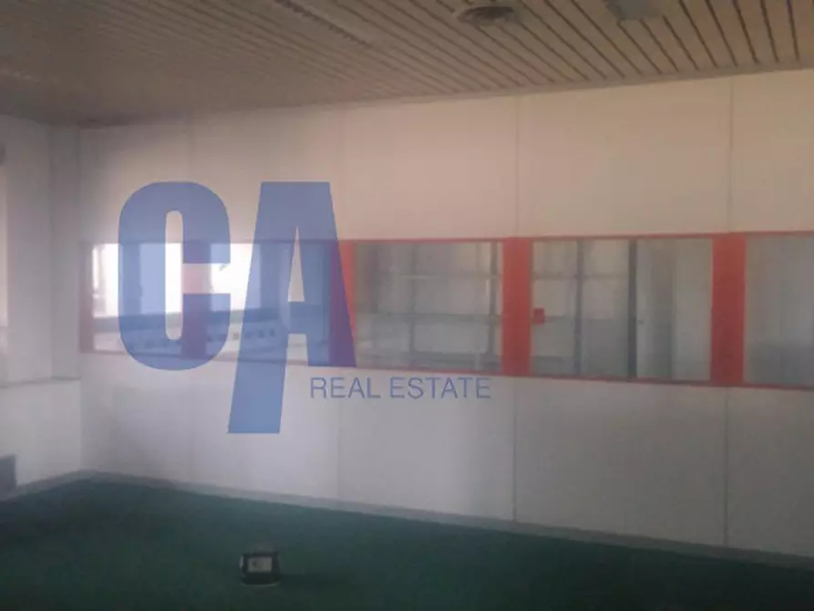 Immagine 11 di Palazzo in affitto  in VIA GALLARATE a Milano