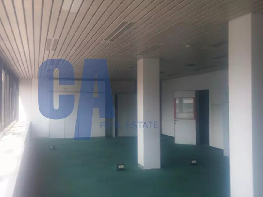 Immagine 23 di Palazzo in affitto  in VIA GALLARATE a Milano