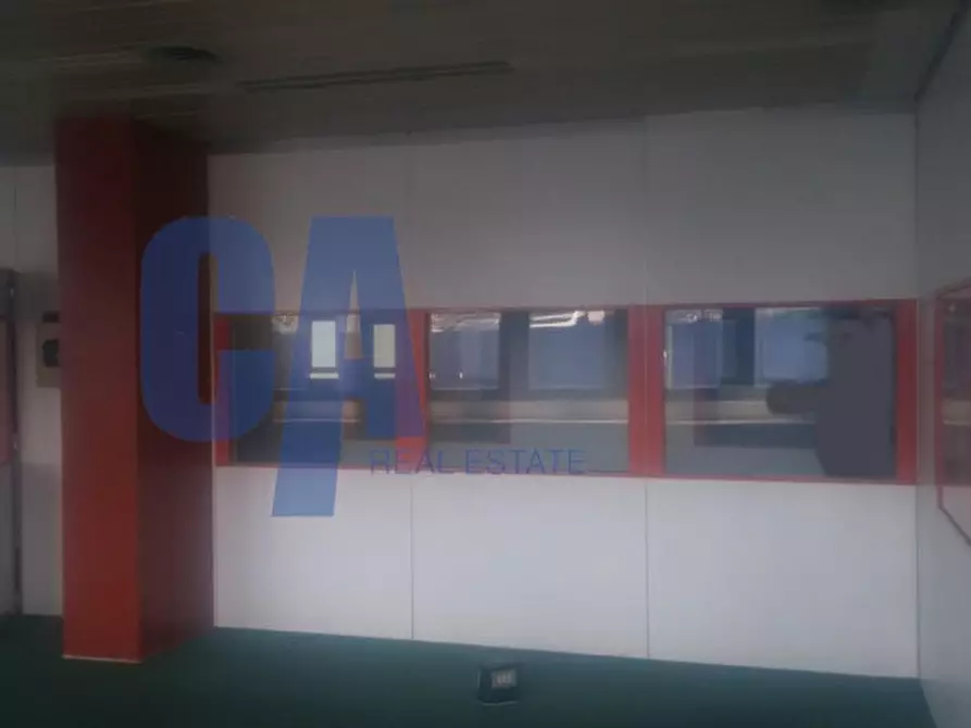 Immagine 24 di Palazzo in affitto  in VIA GALLARATE a Milano