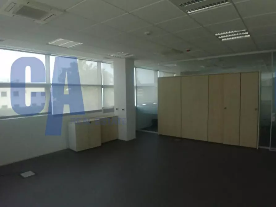 Immagine 10 di Palazzo in vendita  in VIA UMBRIA a Segrate