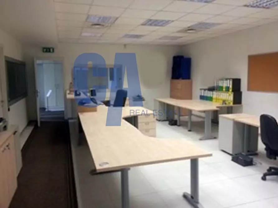 Immagine 4 di Palazzo in vendita  in VIA GALILEI GALILEO a Agrate Brianza