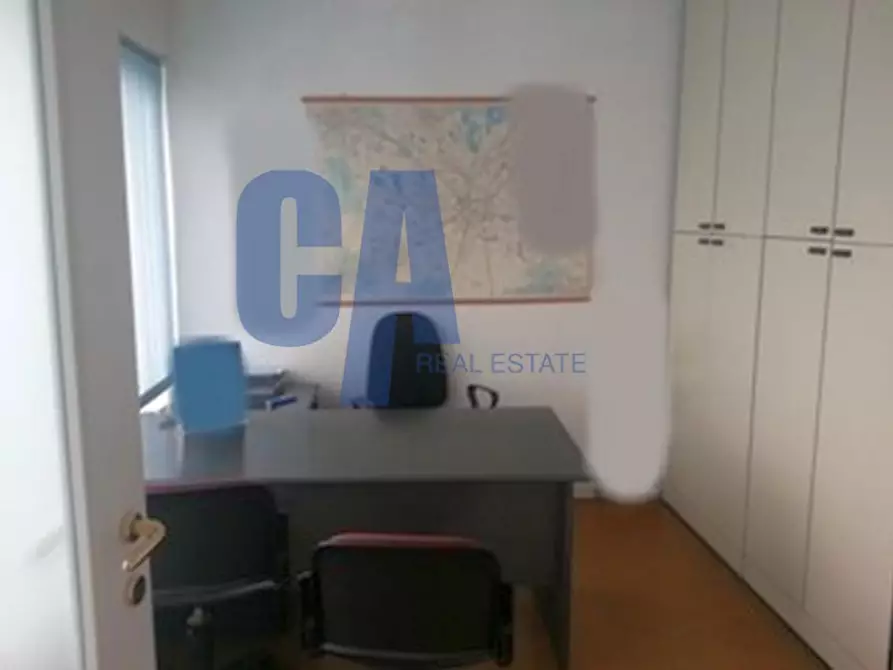 Immagine 8 di Palazzo in vendita  in VIA GALILEI GALILEO a Agrate Brianza