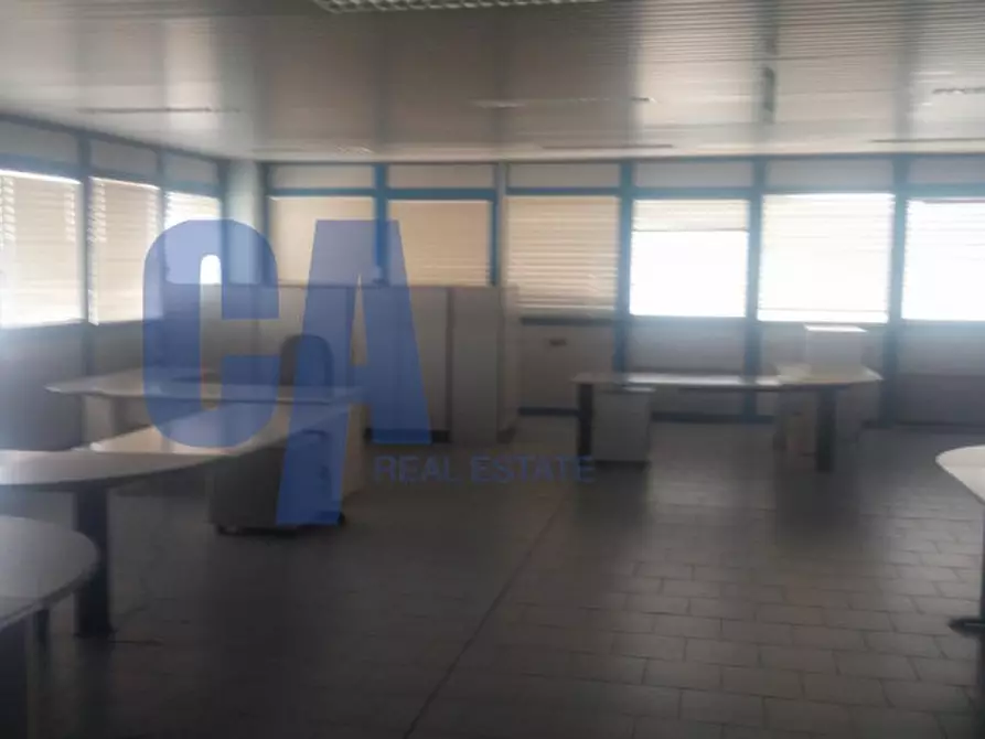 Immagine 3 di Palazzo in vendita  in STRADA STATALE PADANA SUP. N. 11 a Cernusco Sul Naviglio