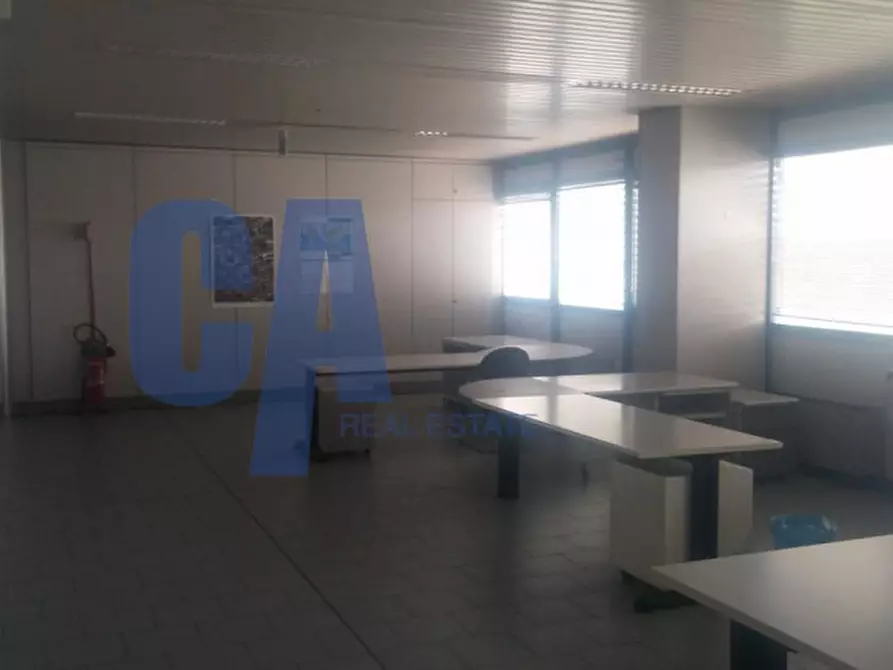 Immagine 4 di Palazzo in vendita  in STRADA STATALE PADANA SUP. N. 11 a Cernusco Sul Naviglio