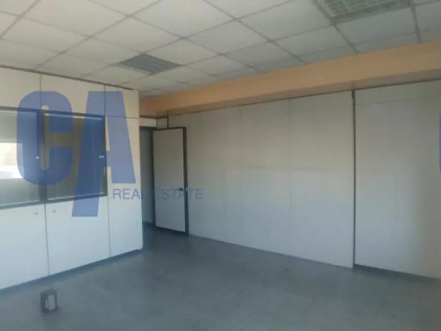 Immagine 2 di Palazzo in vendita  in VIA BETTOLA a Cinisello Balsamo