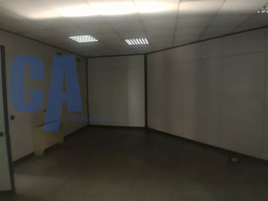 Immagine 12 di Palazzo in vendita  in VIA BETTOLA a Cinisello Balsamo