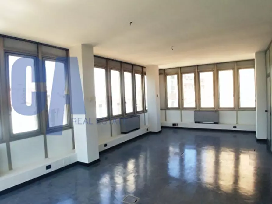 Immagine 5 di Ufficio in vendita  in VIA CADORNA LUIGI a Cinisello Balsamo