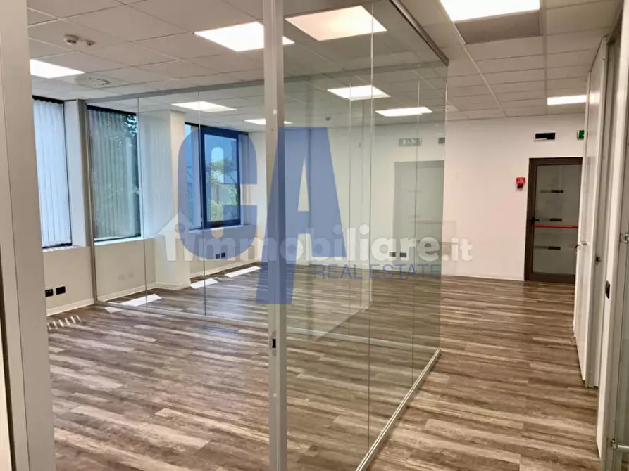 Immagine 23 di Ufficio in affitto  in VIA FOSSE ARDEATINE a Cinisello Balsamo