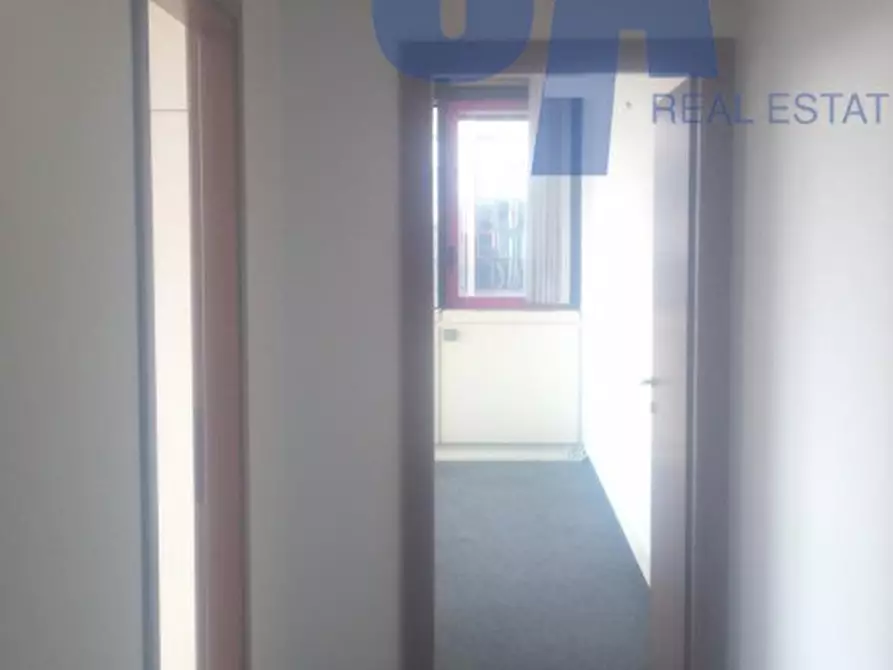 Immagine 7 di Ufficio in affitto  in PIAZZALE CORVETTO LUIGI EMANUELE a Milano