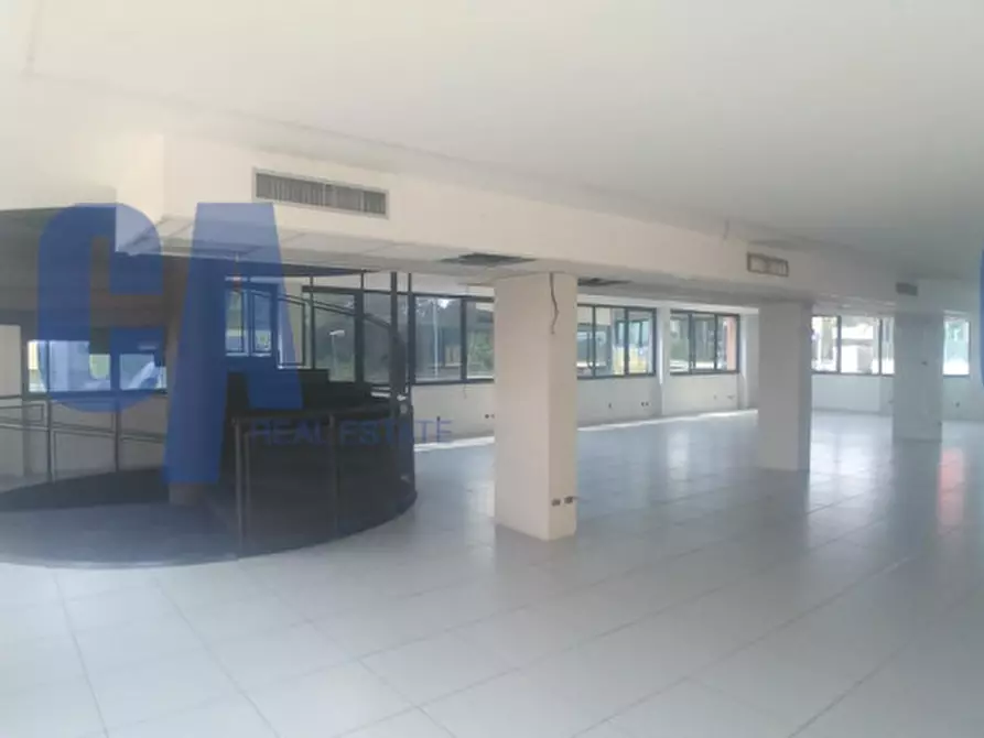 Immagine 1 di Ufficio in affitto  in VIA ISONZO a Cernusco Sul Naviglio