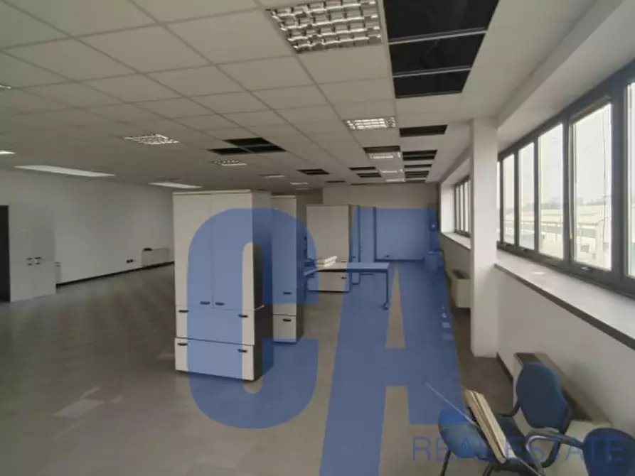 Immagine 6 di Ufficio in affitto  in VIA VERDI G. a Caponago