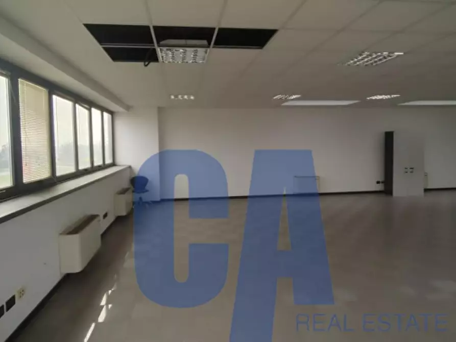 Immagine 13 di Ufficio in affitto  in VIA VERDI G. a Caponago