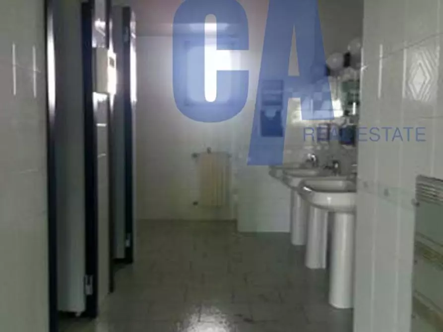 Immagine 24 di Ufficio in affitto  in VIA GRANDI A. a Vimodrone