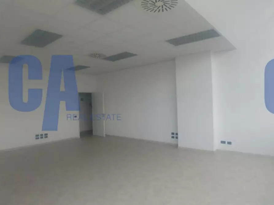 Immagine 5 di Ufficio in affitto  in VIA MECENATE a Milano