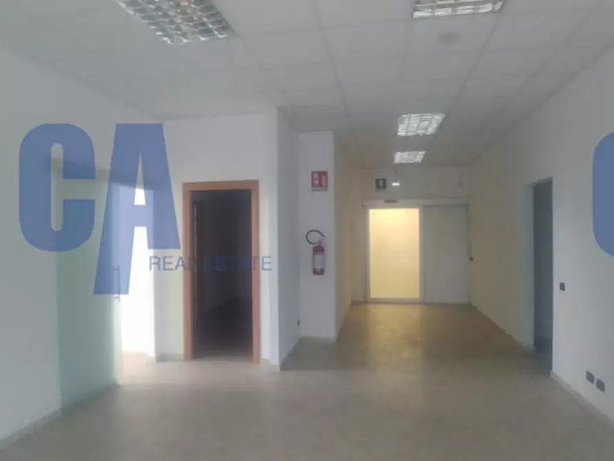 Immagine 16 di Ufficio in affitto  in VIA MECENATE a Milano