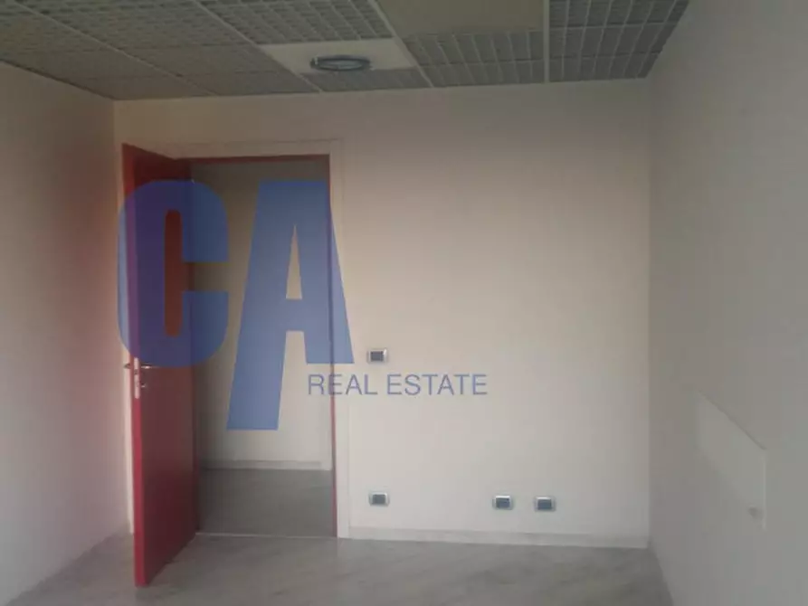 Immagine 4 di Ufficio in affitto  in VIA OLGIA a Segrate