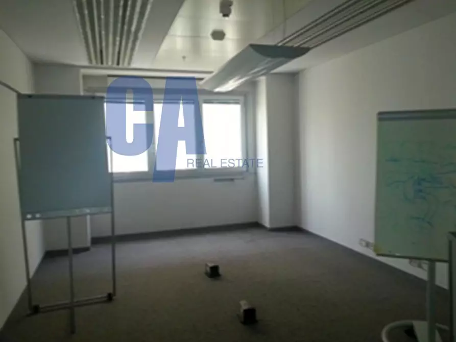 Immagine 14 di Ufficio in affitto  in VIA CAMPANIA a Monza