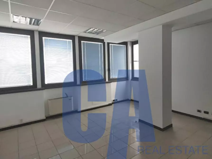 Immagine 12 di Ufficio in affitto  in VIA VERDI G. a Caponago