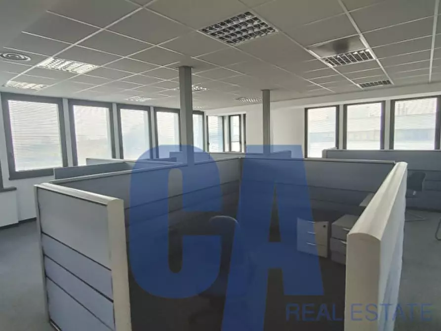 Immagine 14 di Ufficio in affitto  in VIA VERDI G. a Caponago