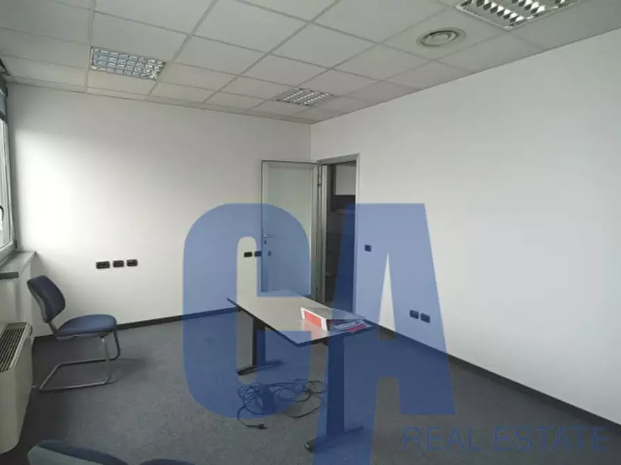 Immagine 20 di Ufficio in affitto  in VIA VERDI G. a Caponago