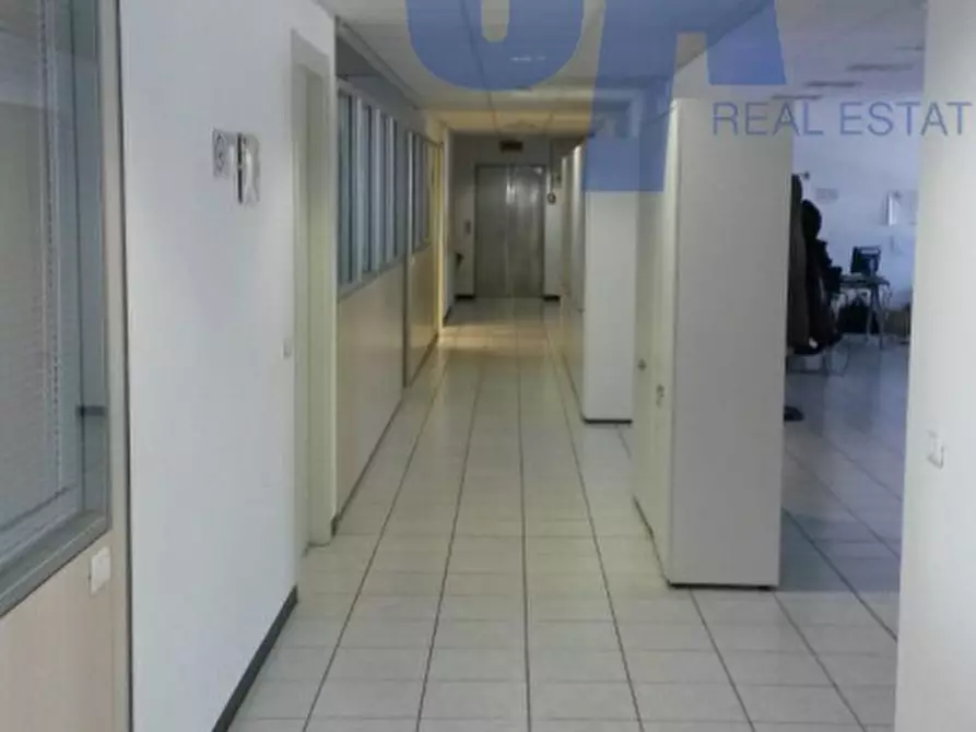Immagine 8 di Ufficio in affitto  in VIA BURONA a Vimodrone