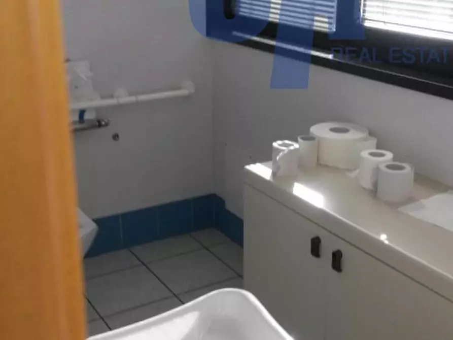 Immagine 13 di Ufficio in affitto  in VIA BURONA a Vimodrone