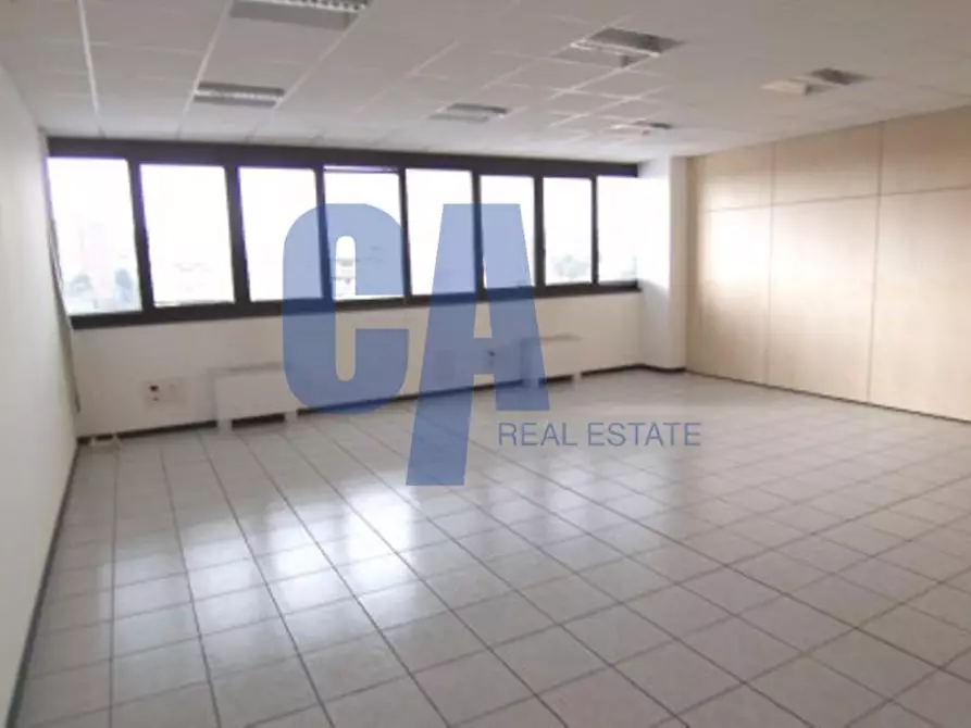 Immagine 18 di Ufficio in affitto  in VIA BURONA a Vimodrone