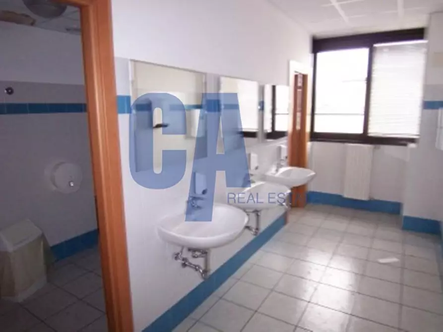 Immagine 21 di Ufficio in affitto  in VIA BURONA a Vimodrone