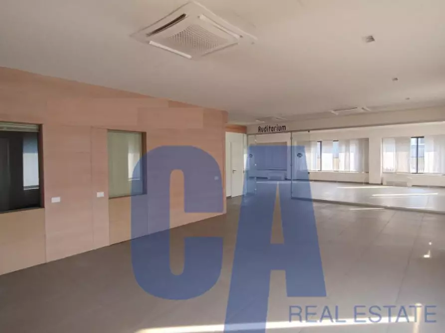 Immagine 7 di Ufficio in affitto  in VIA GALLARATE a Milano