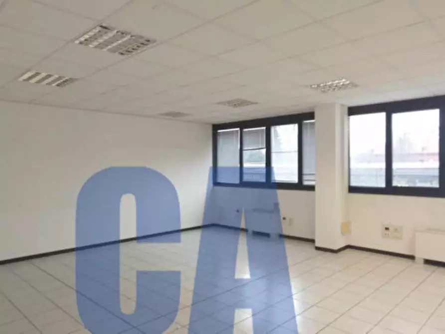 Immagine 6 di Ufficio in affitto  in VIA BURONA a Vimodrone