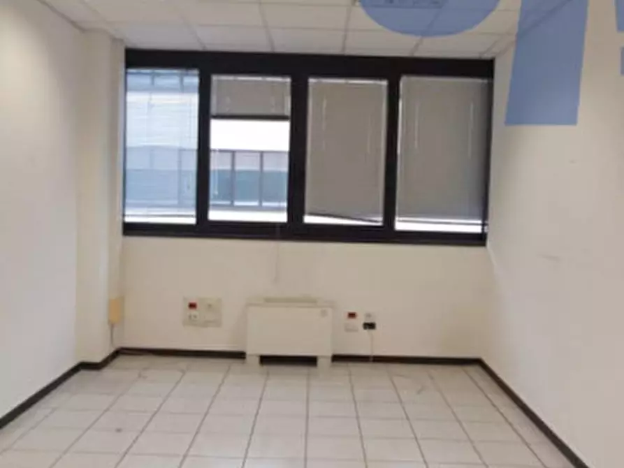 Immagine 14 di Ufficio in affitto  in VIA BURONA a Vimodrone