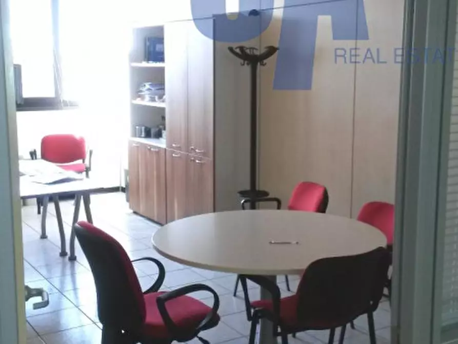 Immagine 5 di Ufficio in affitto  in VIA BURONA a Vimodrone