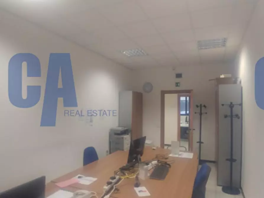 Immagine 9 di Ufficio in affitto  in VIA BURONA a Vimodrone