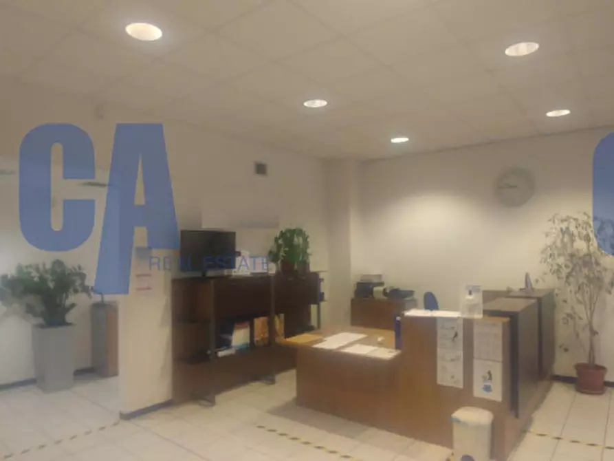Immagine 22 di Ufficio in affitto  in VIA BURONA a Vimodrone