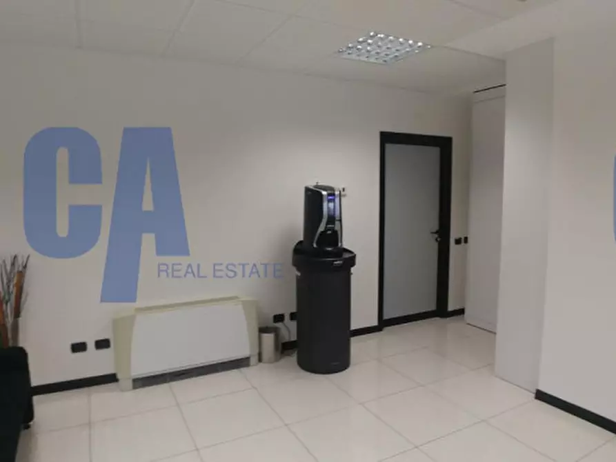 Immagine 14 di Ufficio in affitto  in VIA ROMA a Segrate