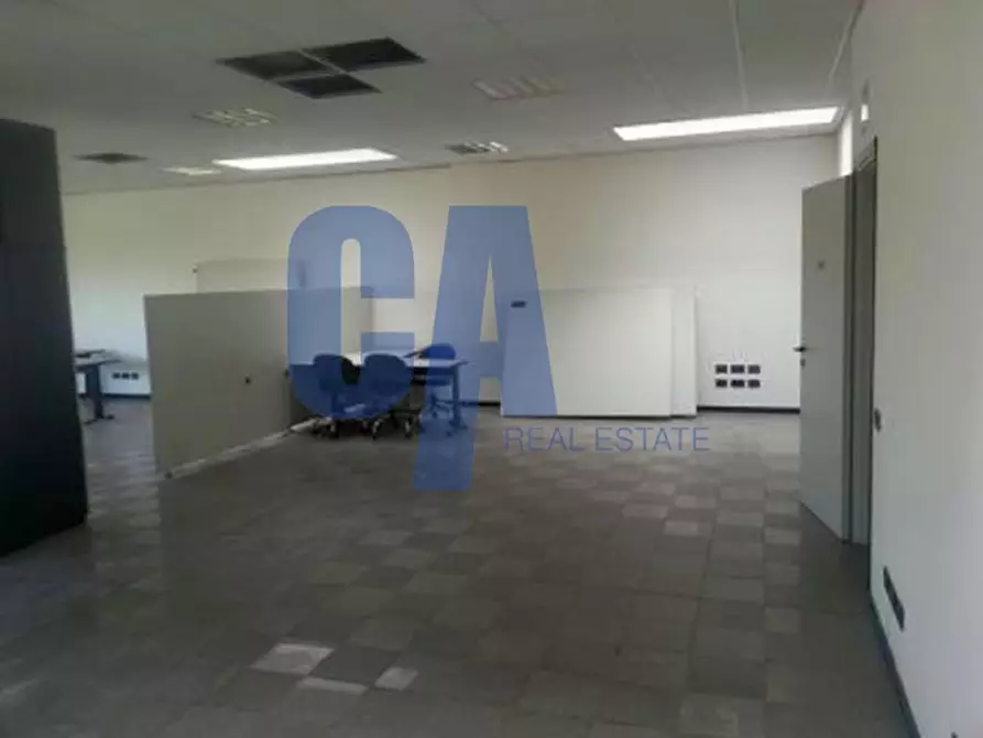 Immagine 17 di Ufficio in vendita  in VIA VERDI G. a Caponago