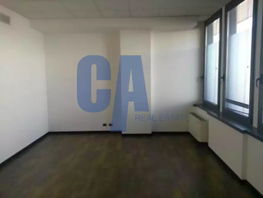 Immagine 18 di Ufficio in vendita  in VIA VERDI G. a Caponago
