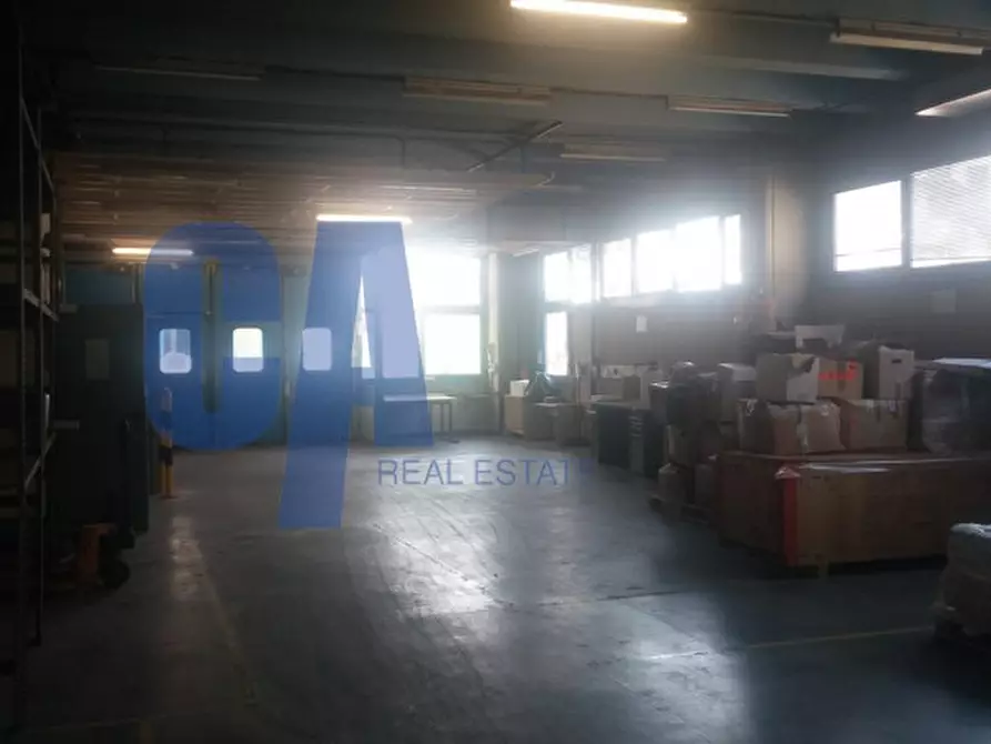 Immagine 8 di Ufficio in vendita  in STRADA STATALE PADANA SUP. N. 11 a Cernusco Sul Naviglio