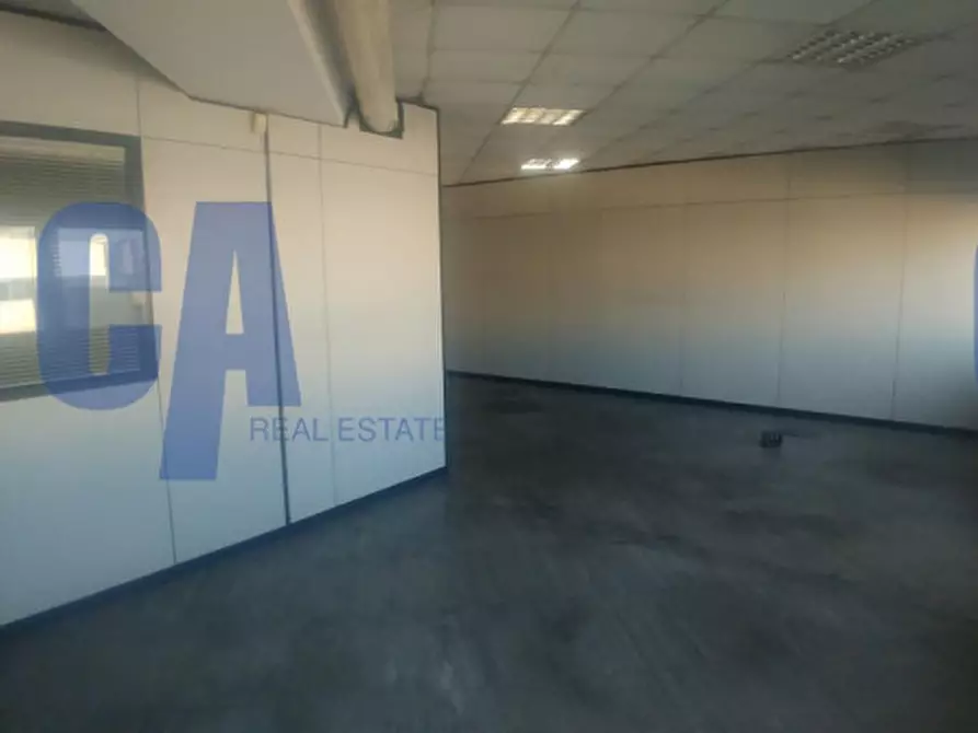 Immagine 15 di Ufficio in vendita  in VIA BETTOLA a Cinisello Balsamo