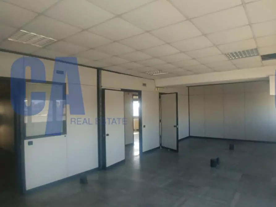Immagine 1 di Ufficio in vendita  in VIA BETTOLA a Cinisello Balsamo