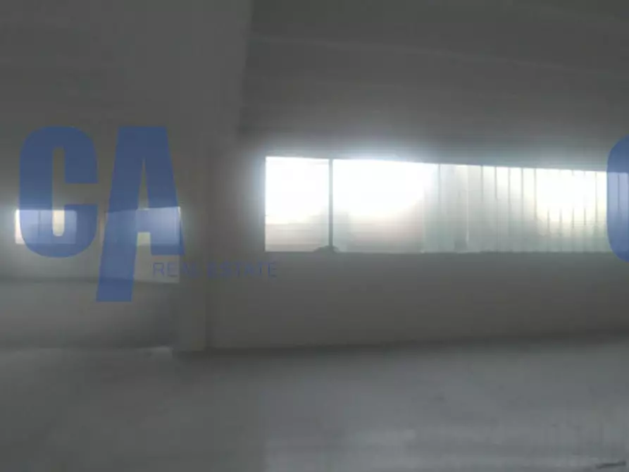 Immagine 24 di Attività commerciale in affitto  in VIA ARCHIMEDE a Settimo Milanese