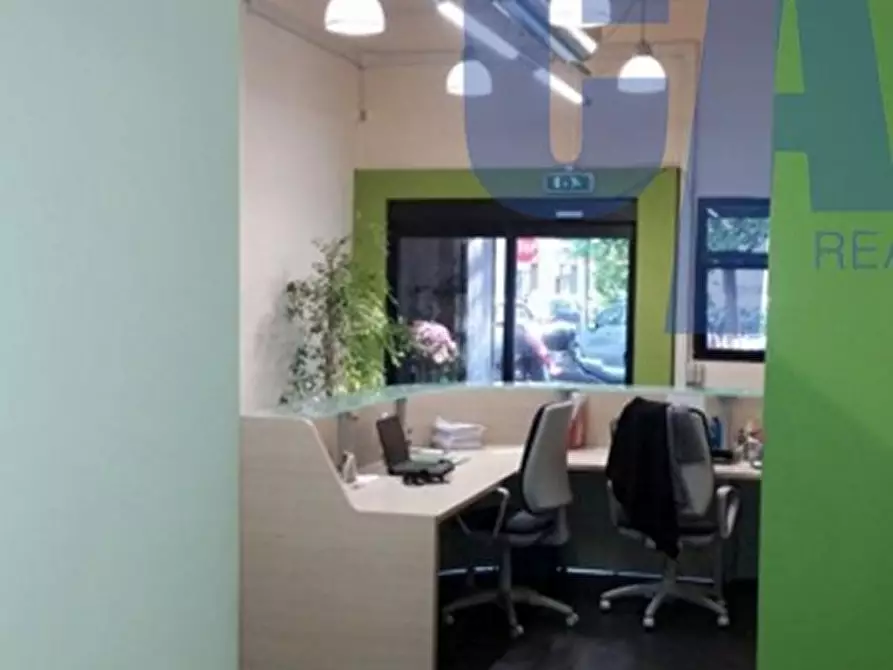 Immagine 15 di Attività commerciale in vendita  in VIA TERTULLIANO a Milano